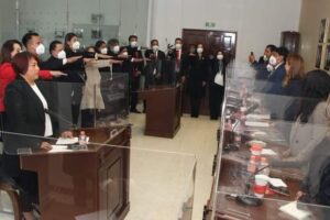 Ana Muñiz Neyra tomó protesta a integrantes del Ayuntamiento