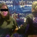 Policía de Toluca detiene a mujer por apuñalar a su pareja