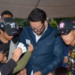 Reúne Almoloya de Juárez a cientos de familias en intercambio mundialista de estampas