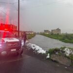 Activan policía municipal y bomberos de Toluca operativo después de intensa lluvia