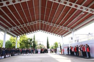 ANA MUÑIZ CUMPLE UN COMPROMISO MÁS CON LA EDUCACIÓN: ENTREGA TECHUMBRE EN LA EPO 51