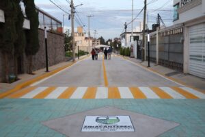 ZINACANTEPEC FORTALECE SU INFRAESTRUCTURA VIAL CON LA ENTREGA DE DOS CALLES CON CONCRETO HIDRÁULICO