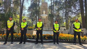 Desplegarán 500 policías en 38 panteones de Toluca